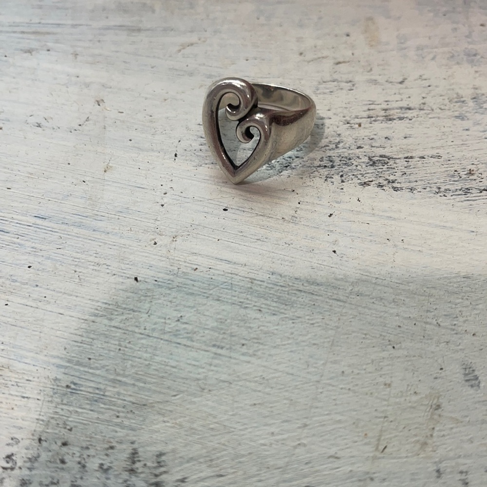 James Avery mothers love ring